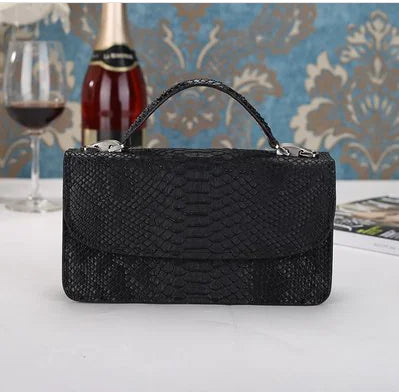 Multifunctional Messenger Bag for Everyday Use