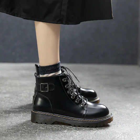Ladies Retro Flat Short Boots