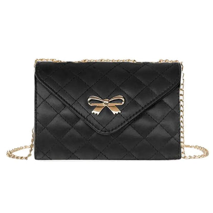 Compact Shoulder Bag for Everyday Use